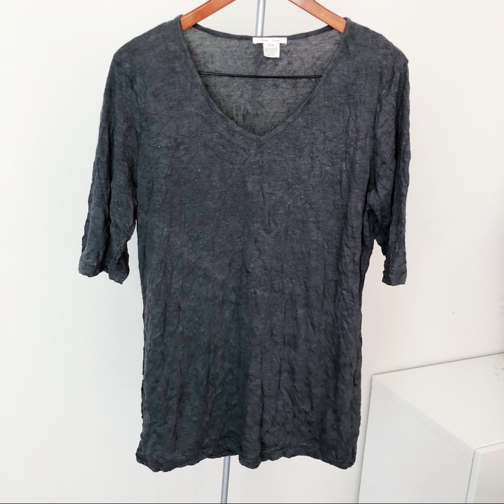 NWOT Size Medium Grey V Neck 3/4 Sleeve Top Shirt